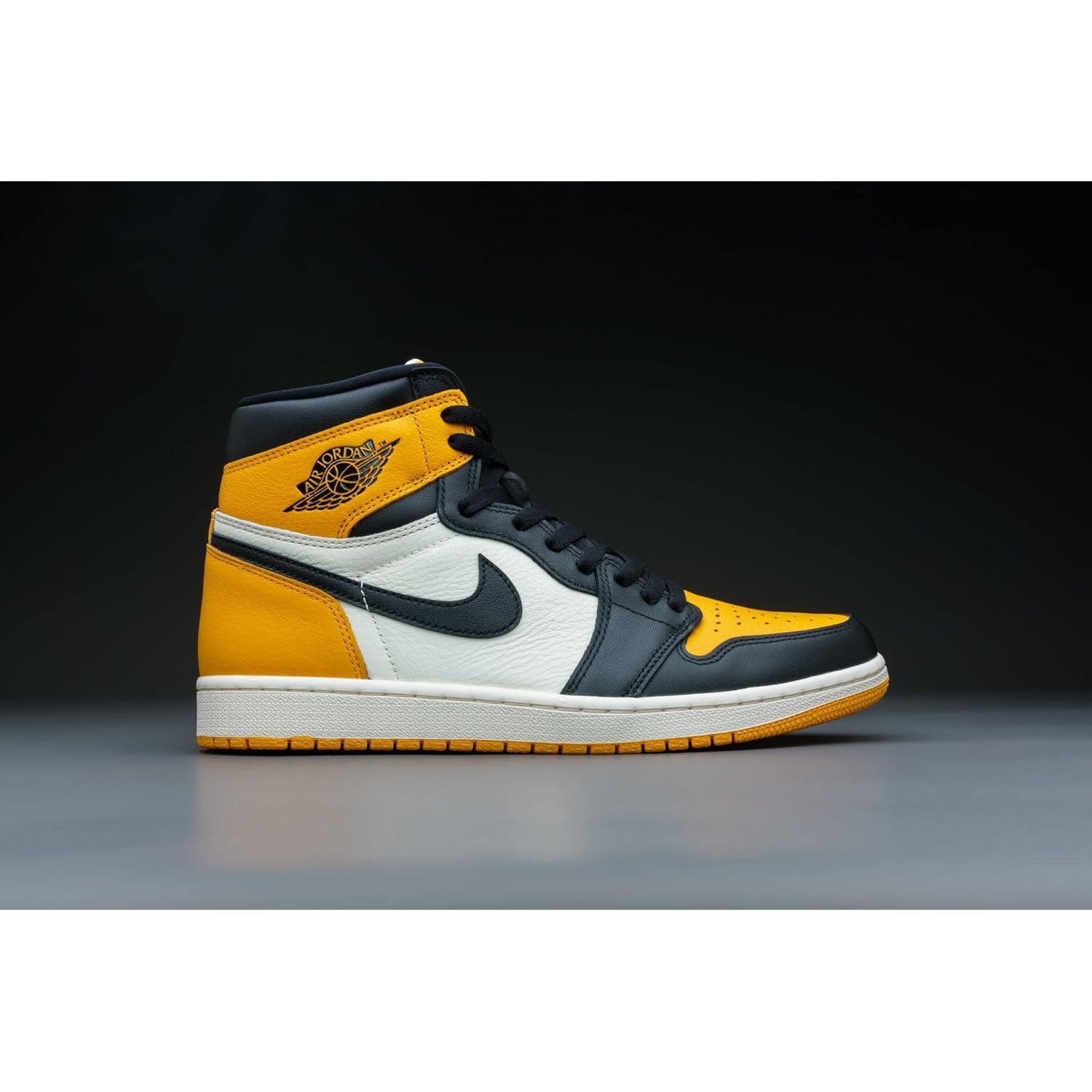 Air Jordan 1 High Men’S Shoes