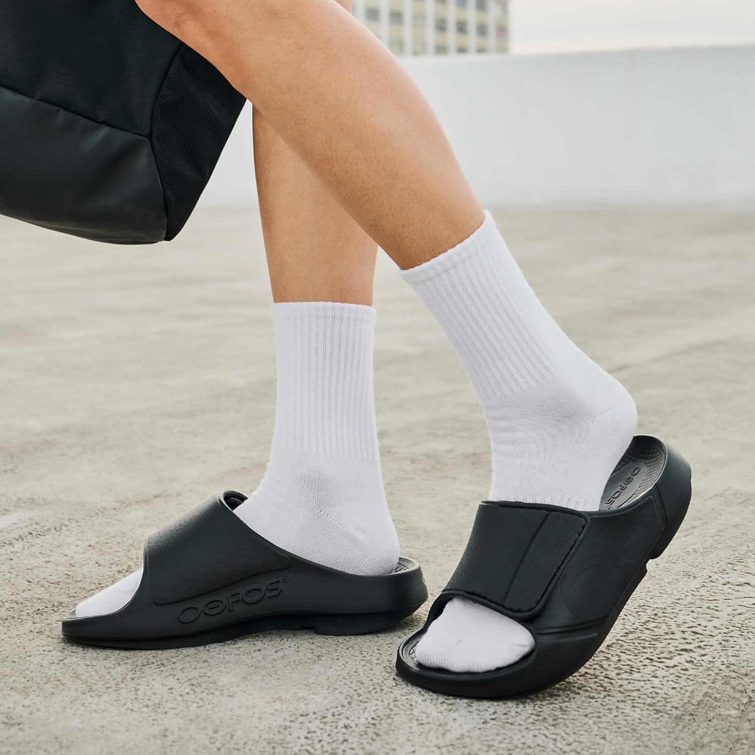 Oofos Ooahh Sport Flex Recovery Sandal